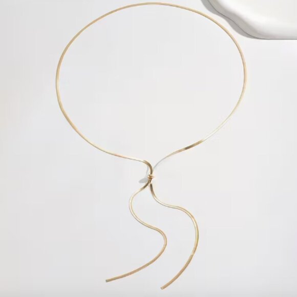 18k Gold Plated Stainless Steel Y-Shaped Chain Necklace - Picture 4 of 6